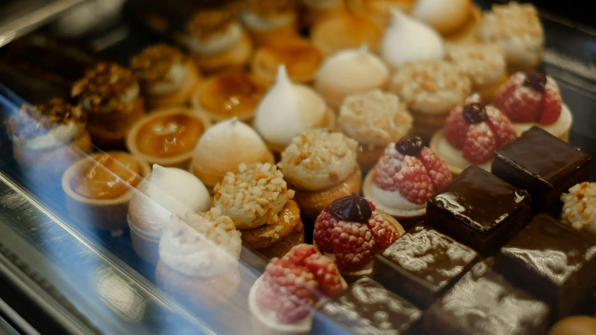 Thanksgiving Catering Ideas for Iowa: Desserts & Pastries That Bring Everyone Together